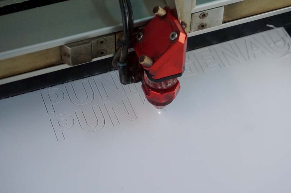 Buchstaben für Firmenlogo